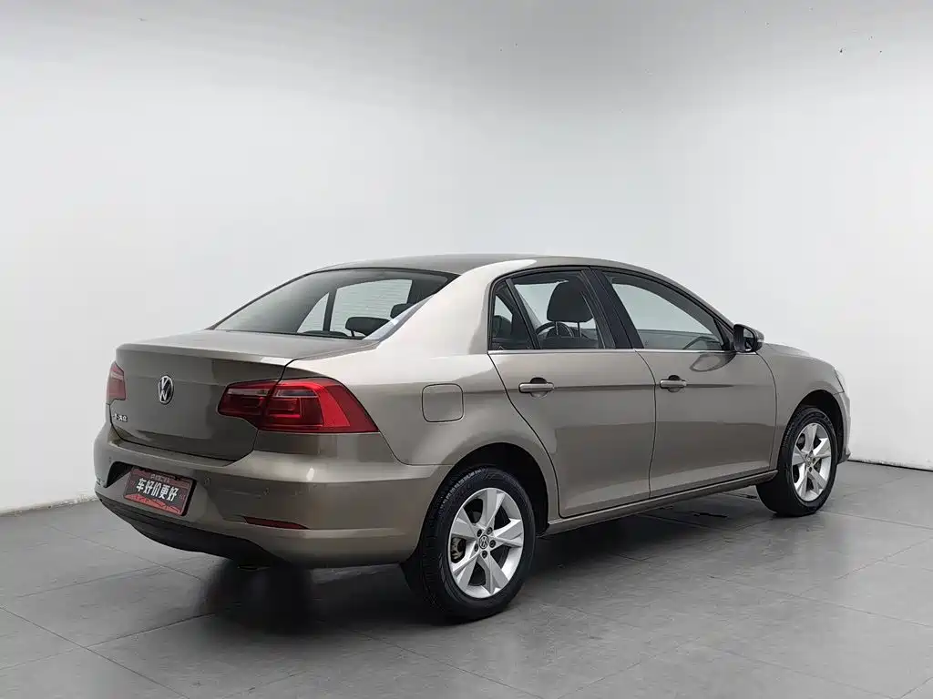 Volkswagen Bora — миниатюра 2
