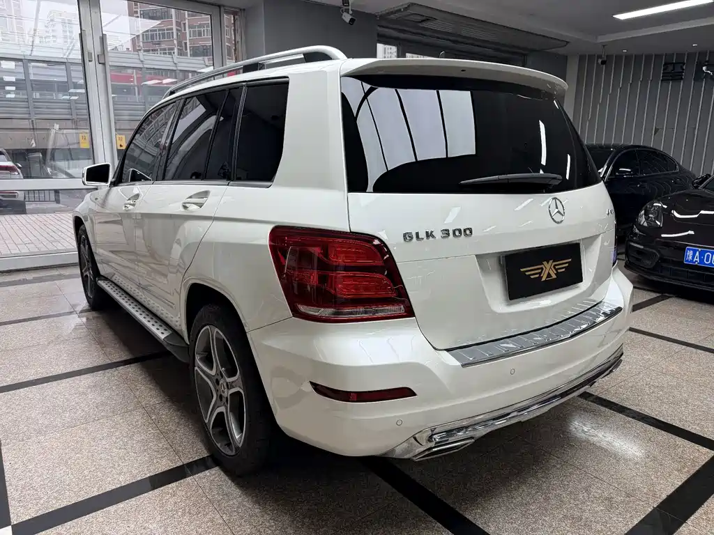 Mercedes-Benz GLK-Class — миниатюра 6