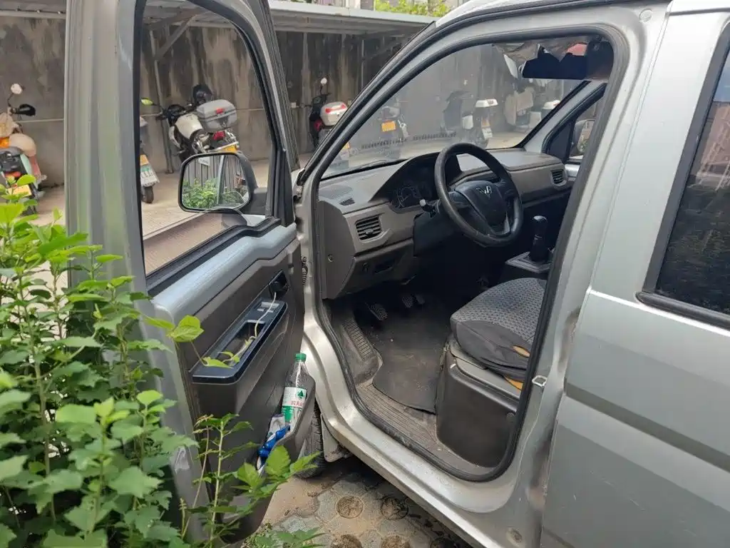Wuling Rongguang New Truck — миниатюра 14