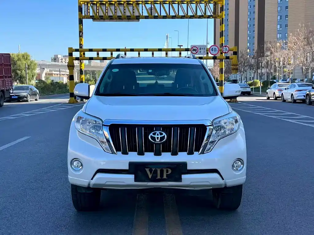 Toyota Prado (Import) — миниатюра 2