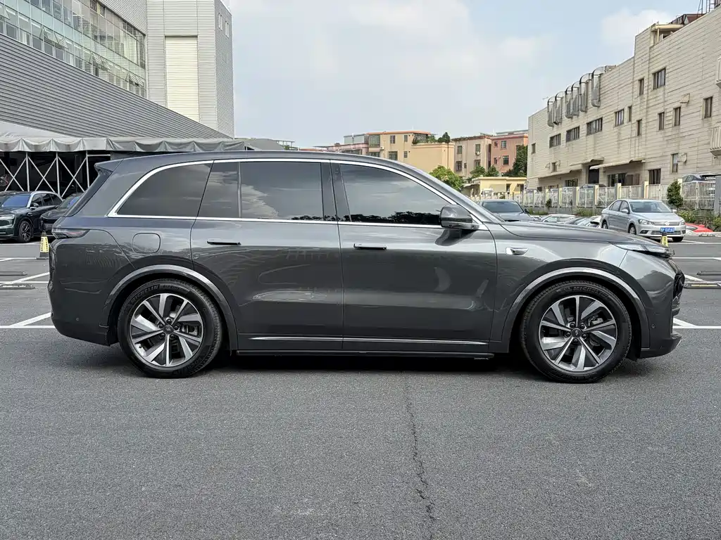 Li Auto Li L8 — миниатюра 5