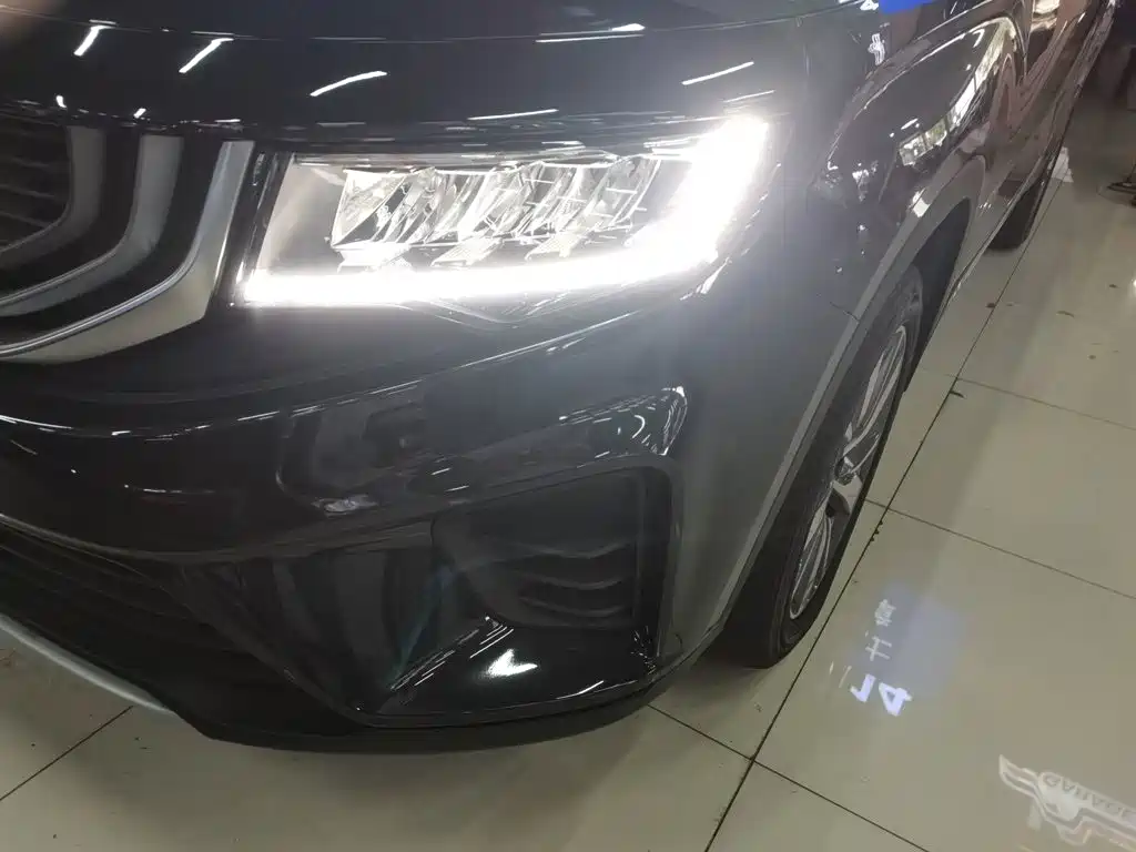 Geely Haoyue — миниатюра 24