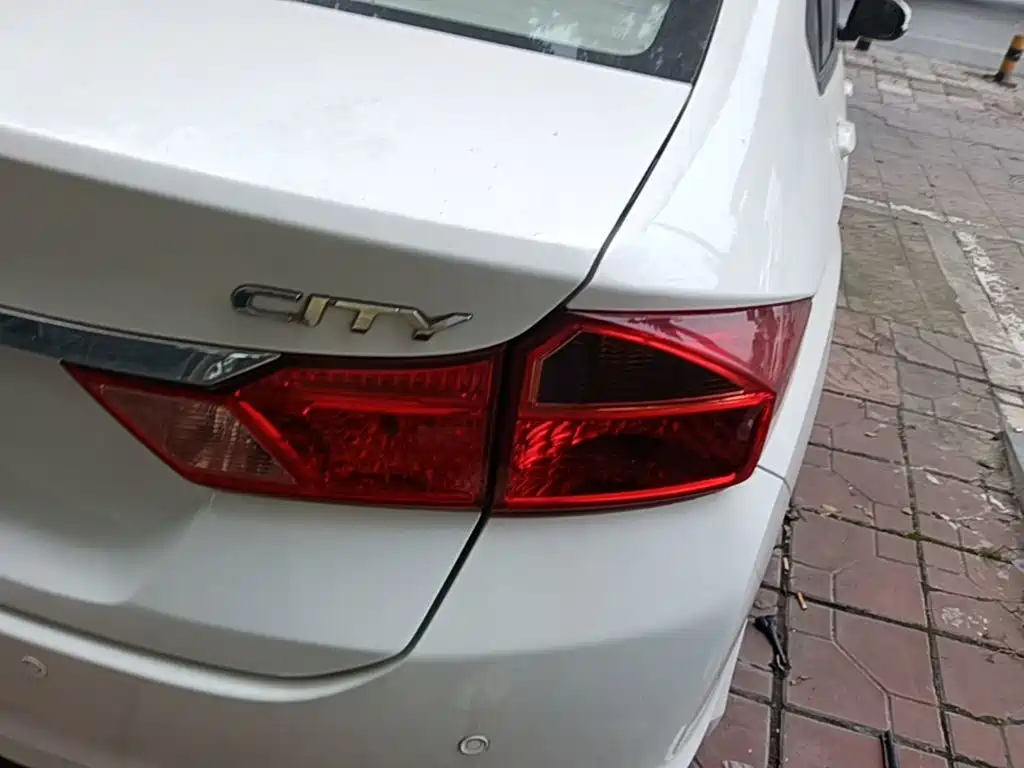 Honda City — миниатюра 8