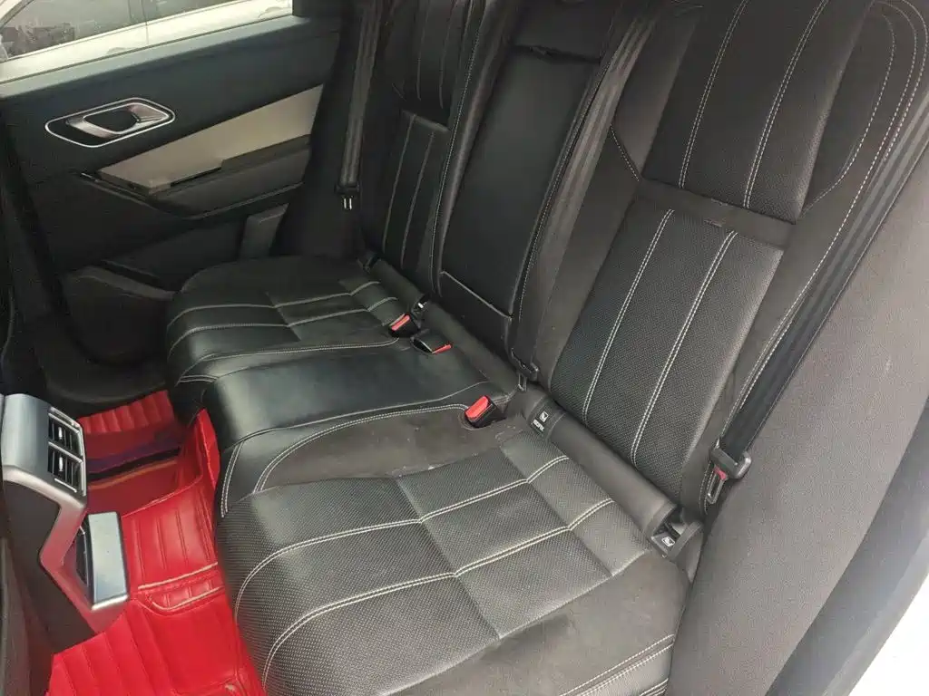 Land Rover Velar — миниатюра 13