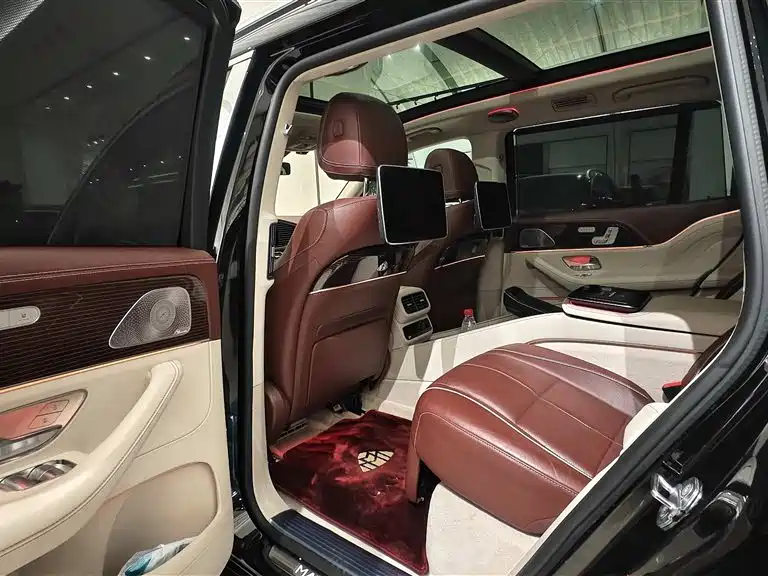 MERCEDES-BENZ MAYBACH GLS