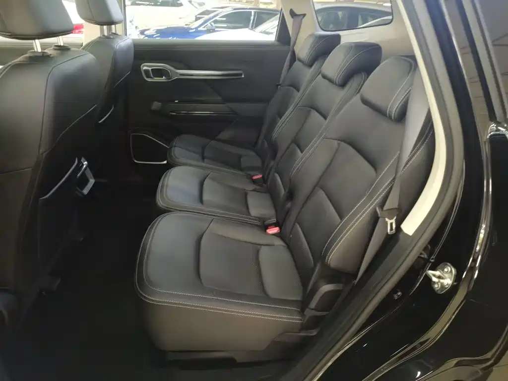 Geely Haoyue — миниатюра 17