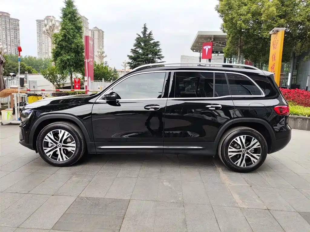 Mercedes-Benz GLB 2025 GLB 220