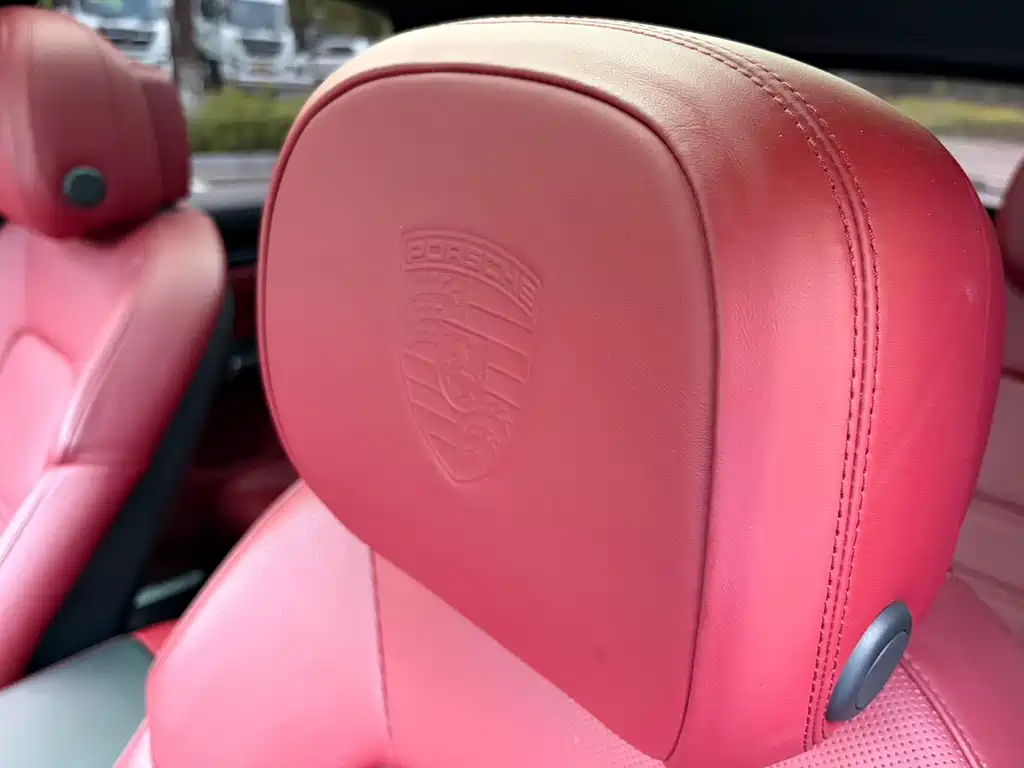 Porsche Cayenne Hybrid — миниатюра 13