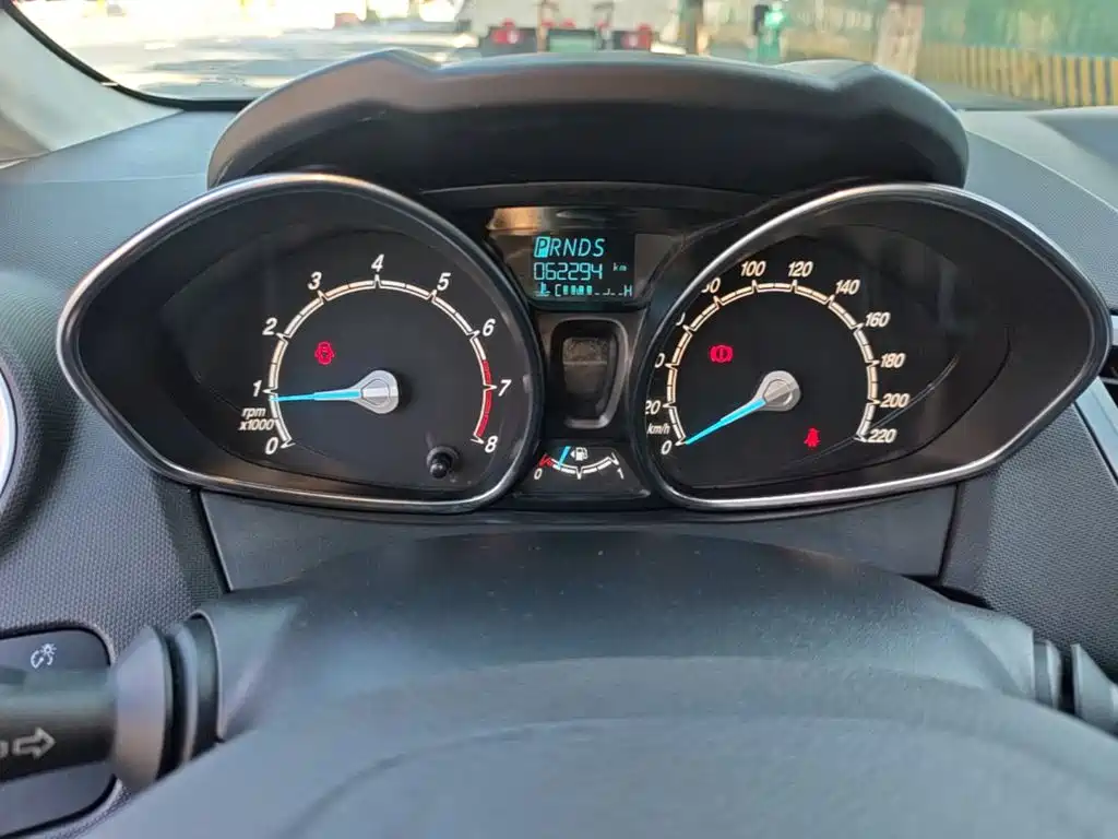 Ford Fiesta — миниатюра 12