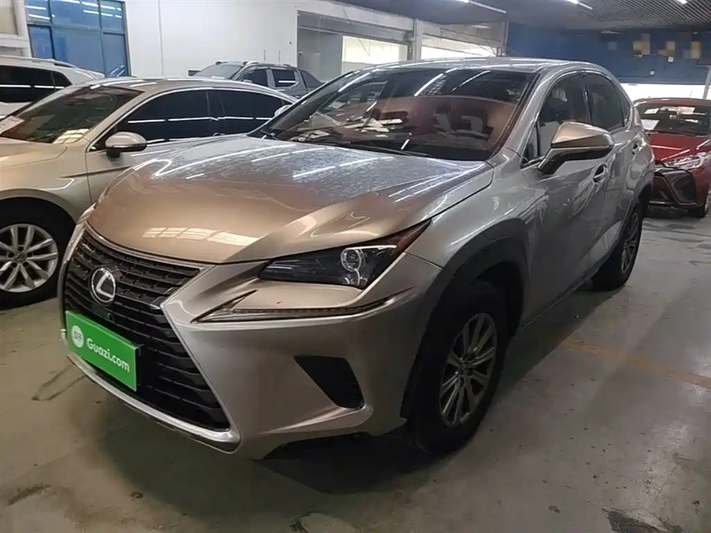 Lexus NX 2018