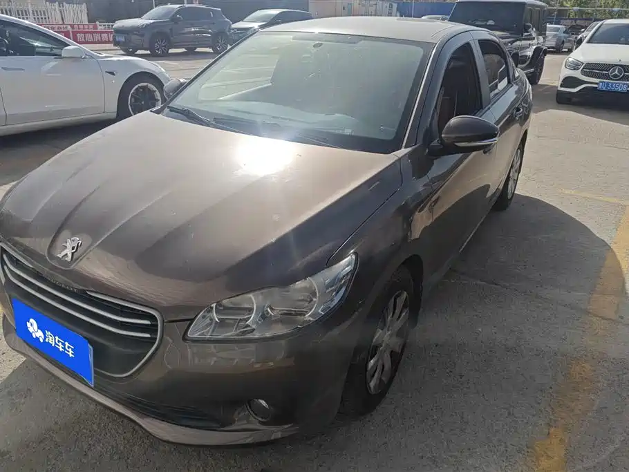 Peugeot 301 2015