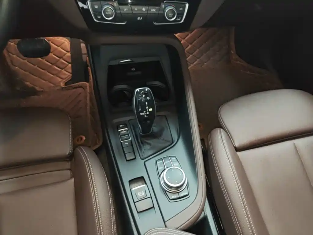 BMW X1 — миниатюра 14