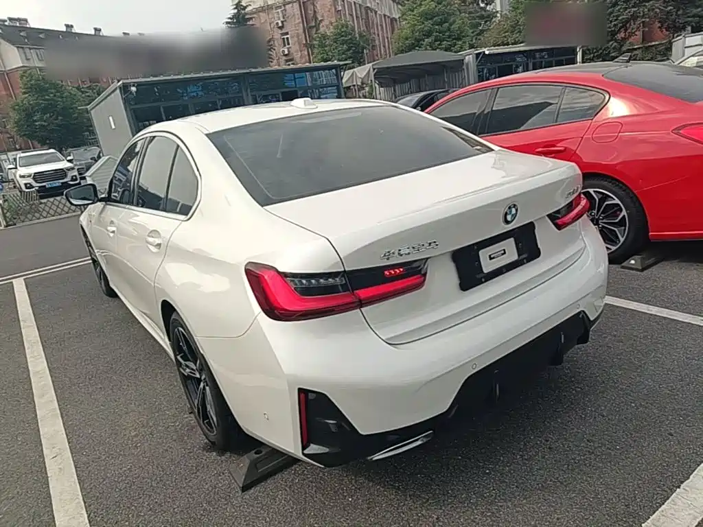 BMW 3 Series — миниатюра 5