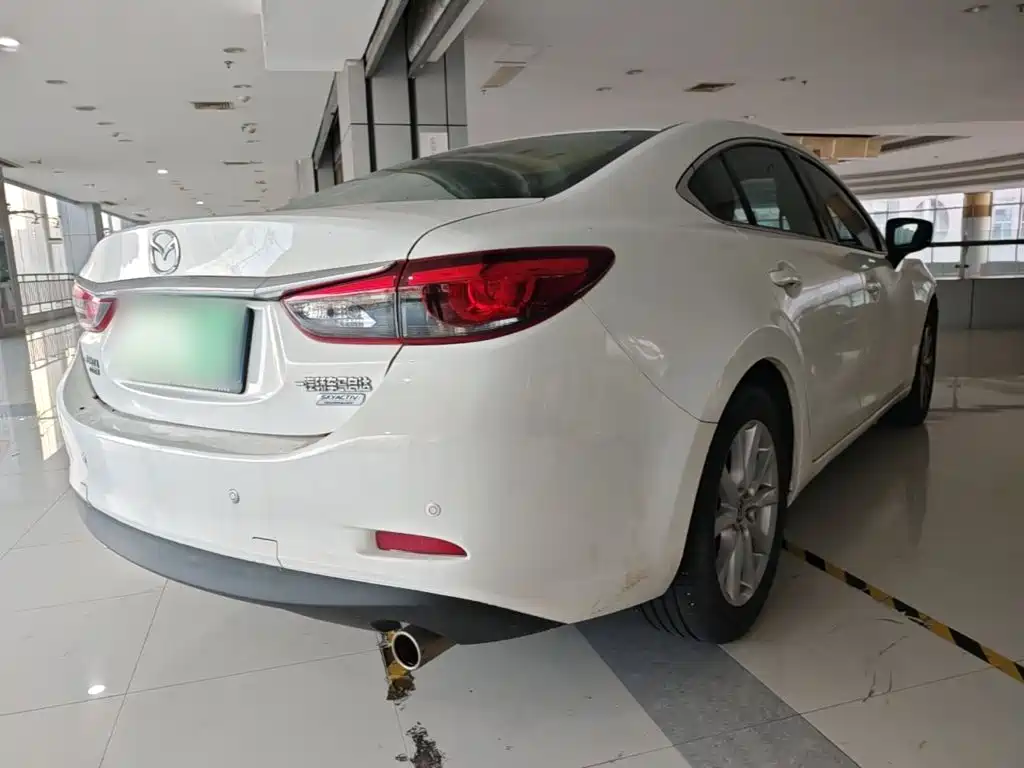 Mazda Atenza — миниатюра 7