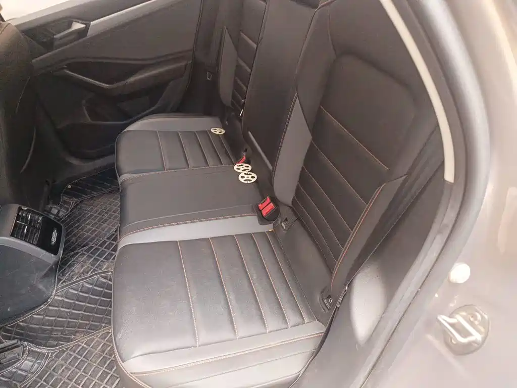Volkswagen Sagitar — миниатюра 13