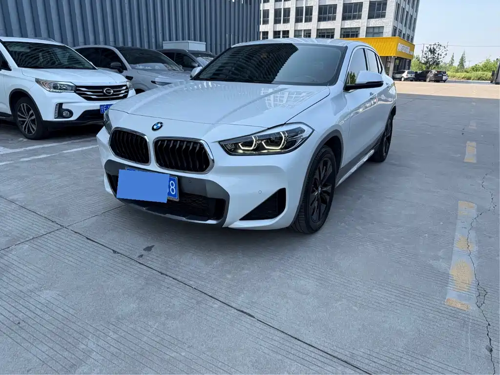 BMW X2 2021