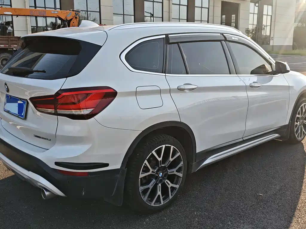 BMW X1 — миниатюра 6