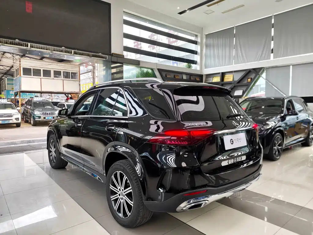 Mercedes-Benz GLE (Import) — миниатюра 4