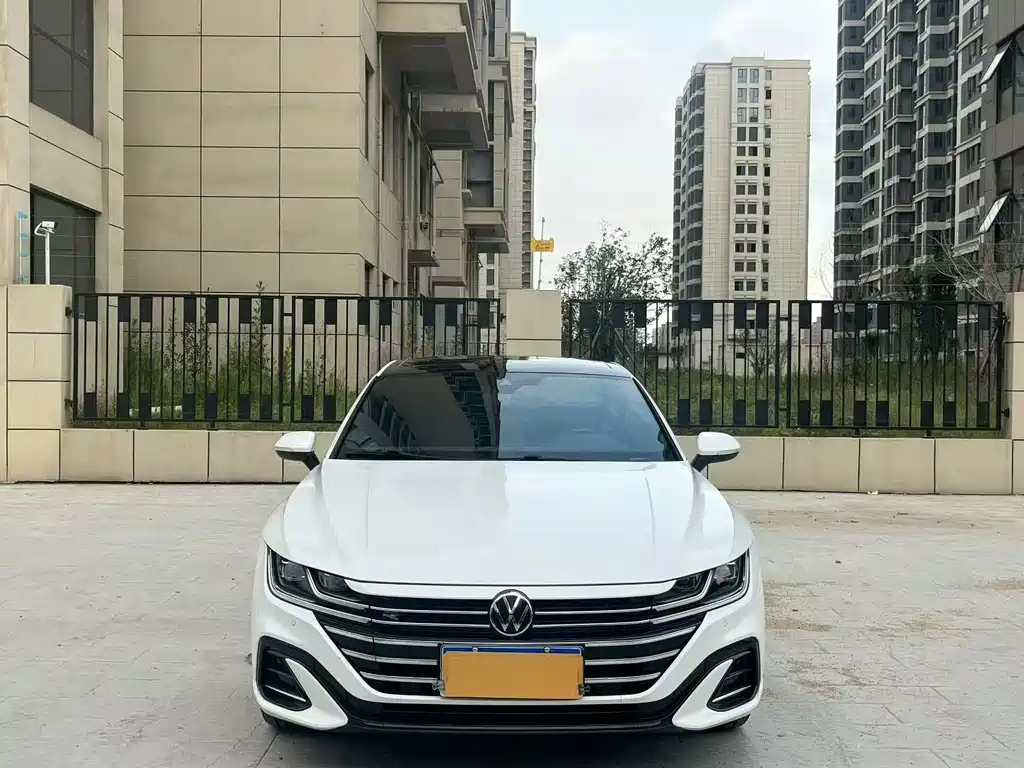 Volkswagen FAW - Passat CC CC 2019 330TSI VI