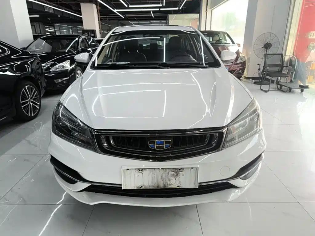 Geely Emgrand — миниатюра 3