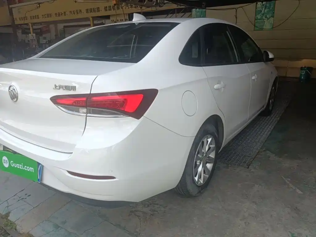 Buick Excelle — миниатюра 7
