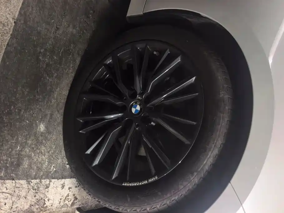 BMW 3 Series — миниатюра 6