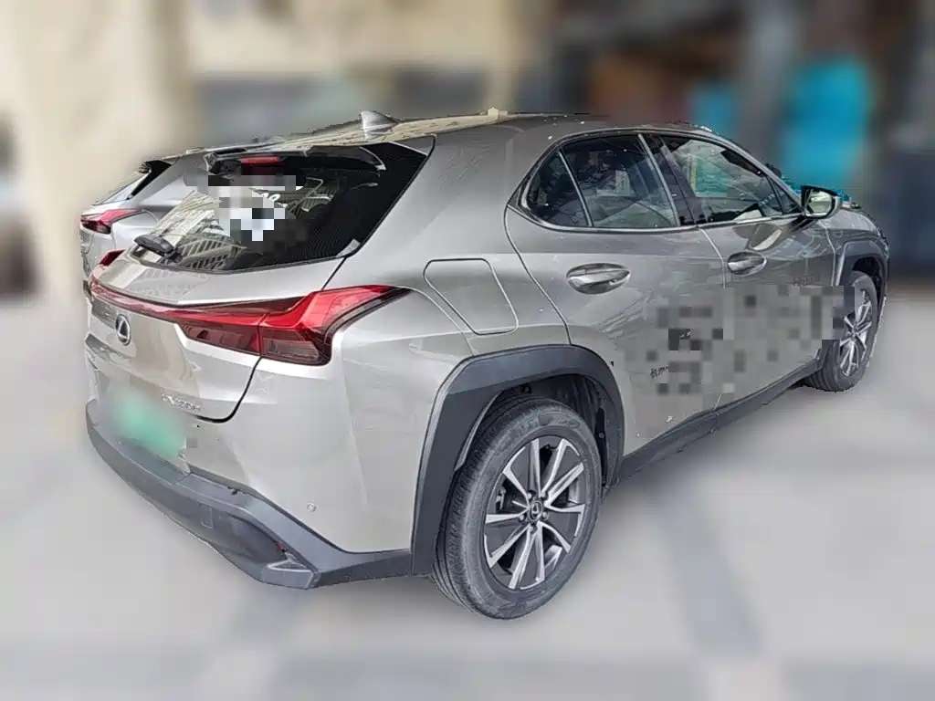 Lexus UX New Energy — миниатюра 10