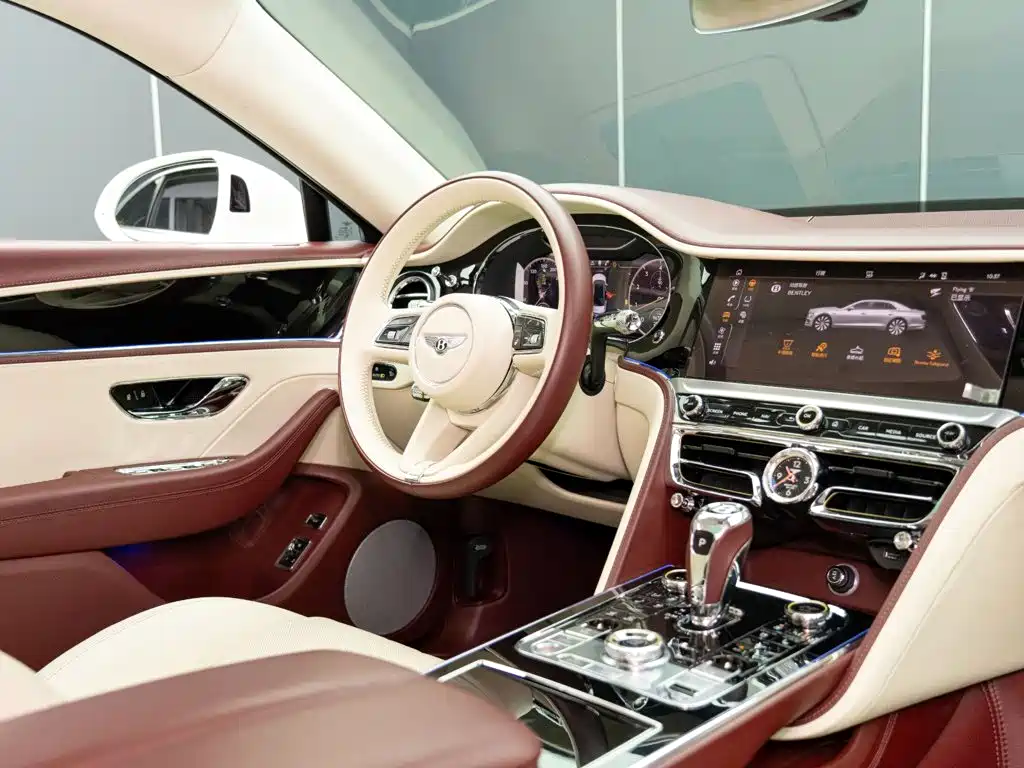 Bentley Flying Spur — миниатюра 17