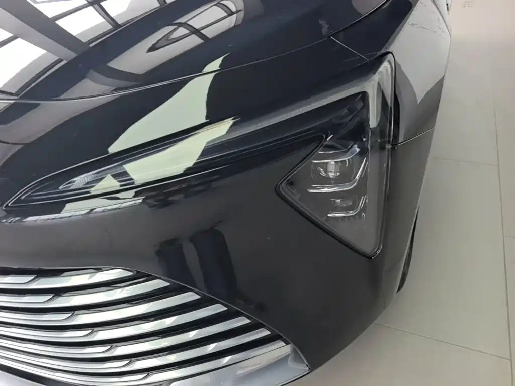 Buick LaCrosse — миниатюра 24