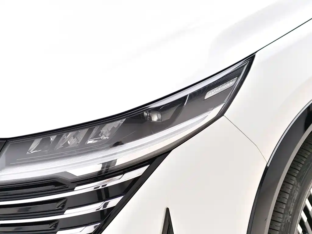 Nissan Teramont — миниатюра 28