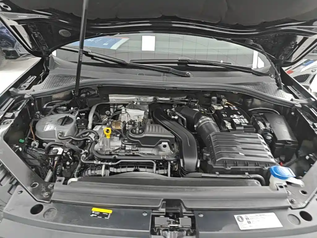 Volkswagen Tiguan L — миниатюра 20