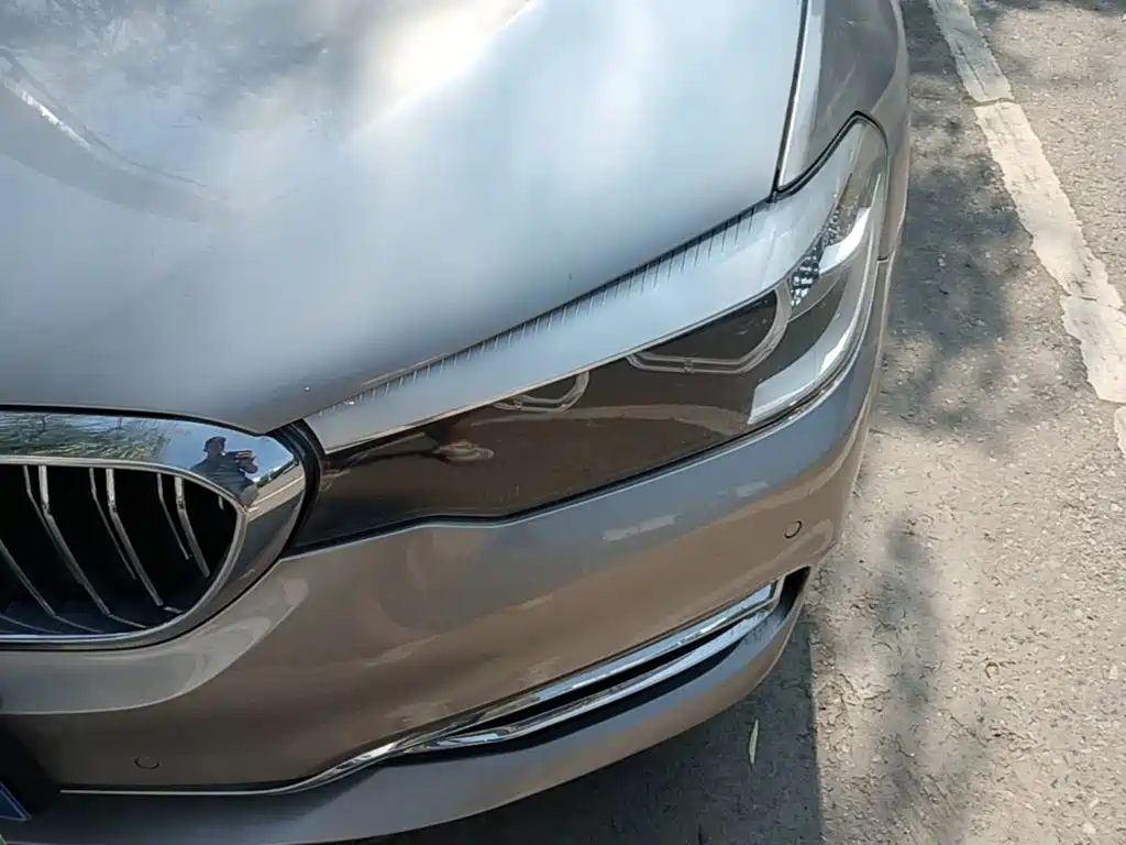 BMW 5 Series — миниатюра 24