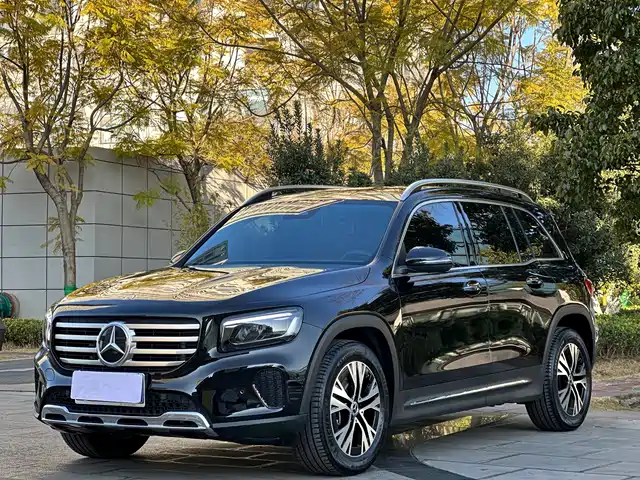 mercedes-benz glb