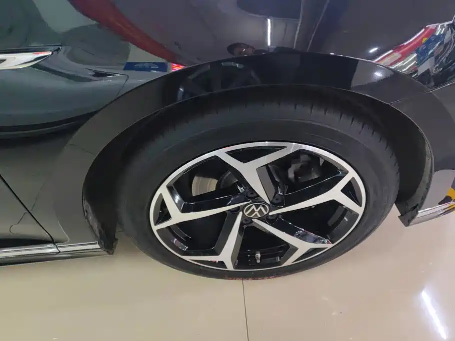 Volkswagen Magotan — миниатюра 6