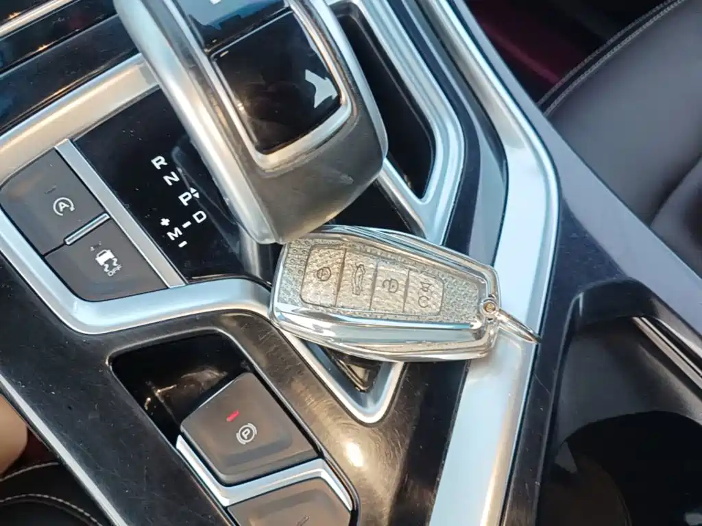 Geely Jia Ji — миниатюра 9