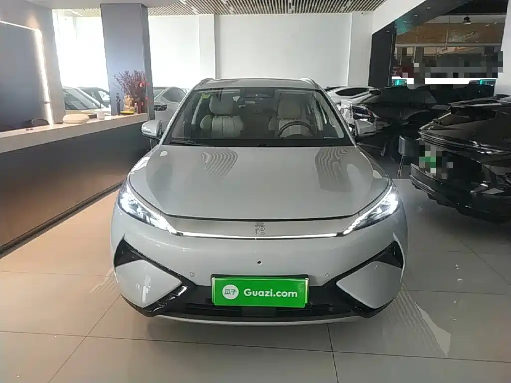 BYD Yuan Plus — миниатюра 3