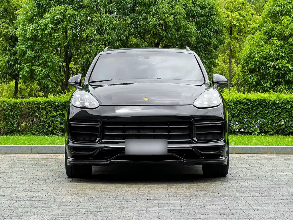 Porsche Cayenne — миниатюра 2