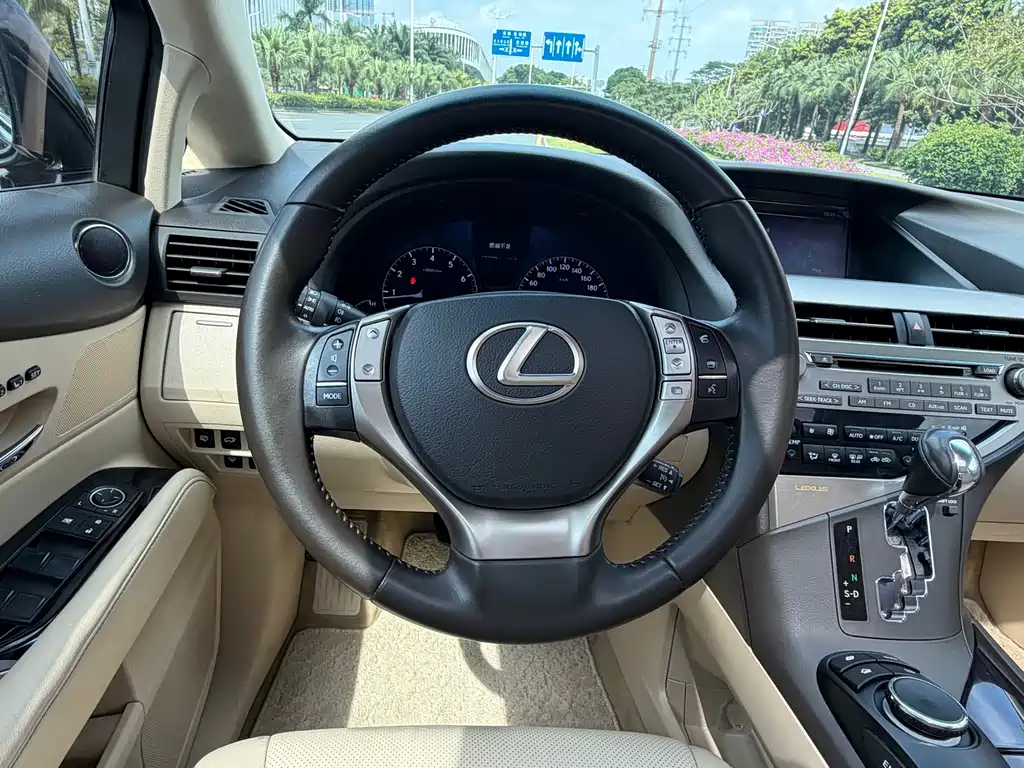 Lexus RX Classic — миниатюра 15