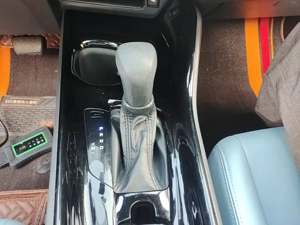 Toyota IZOA — миниатюра 14