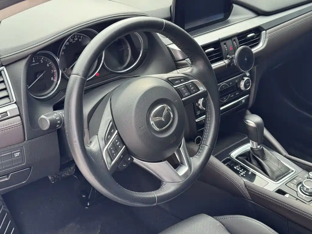 Mazda Atenza — миниатюра 10