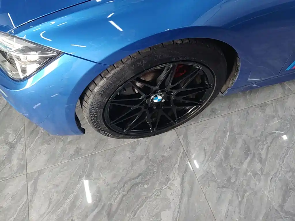 BMW 3 Series — миниатюра 23