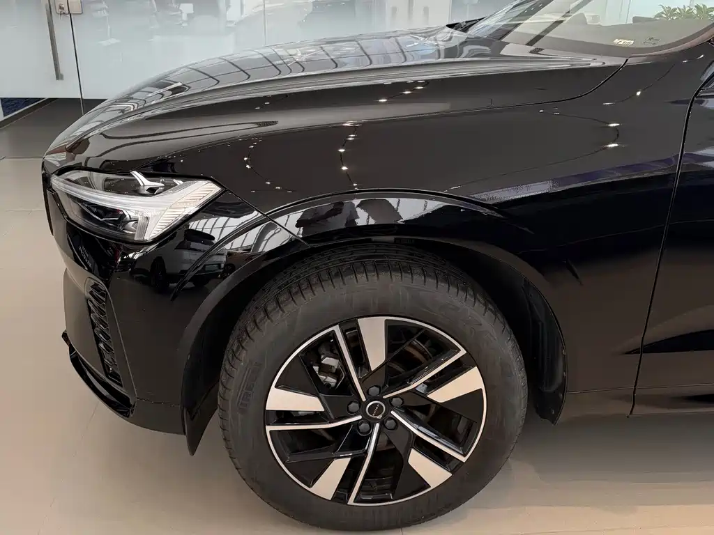 Volvo XC60 — миниатюра 4