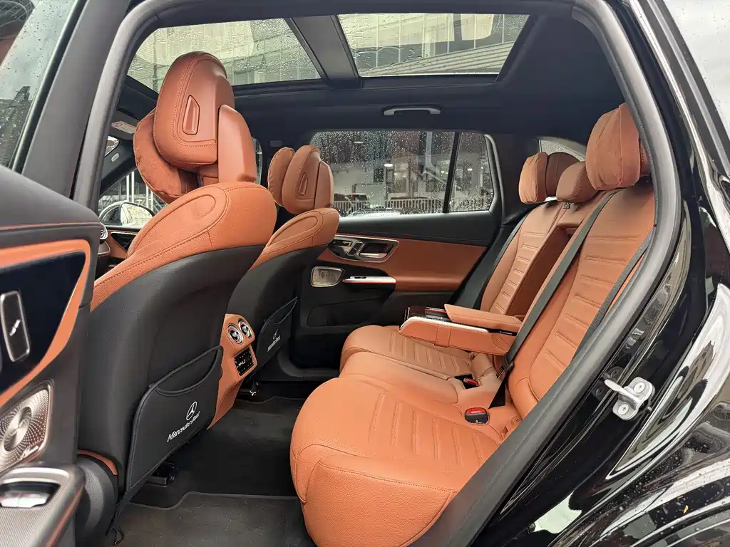 Mercedes-Benz GLC — миниатюра 10