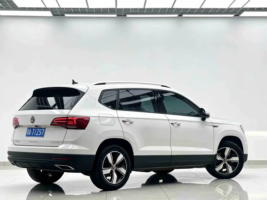 Volkswagen Tharu — миниатюра 4