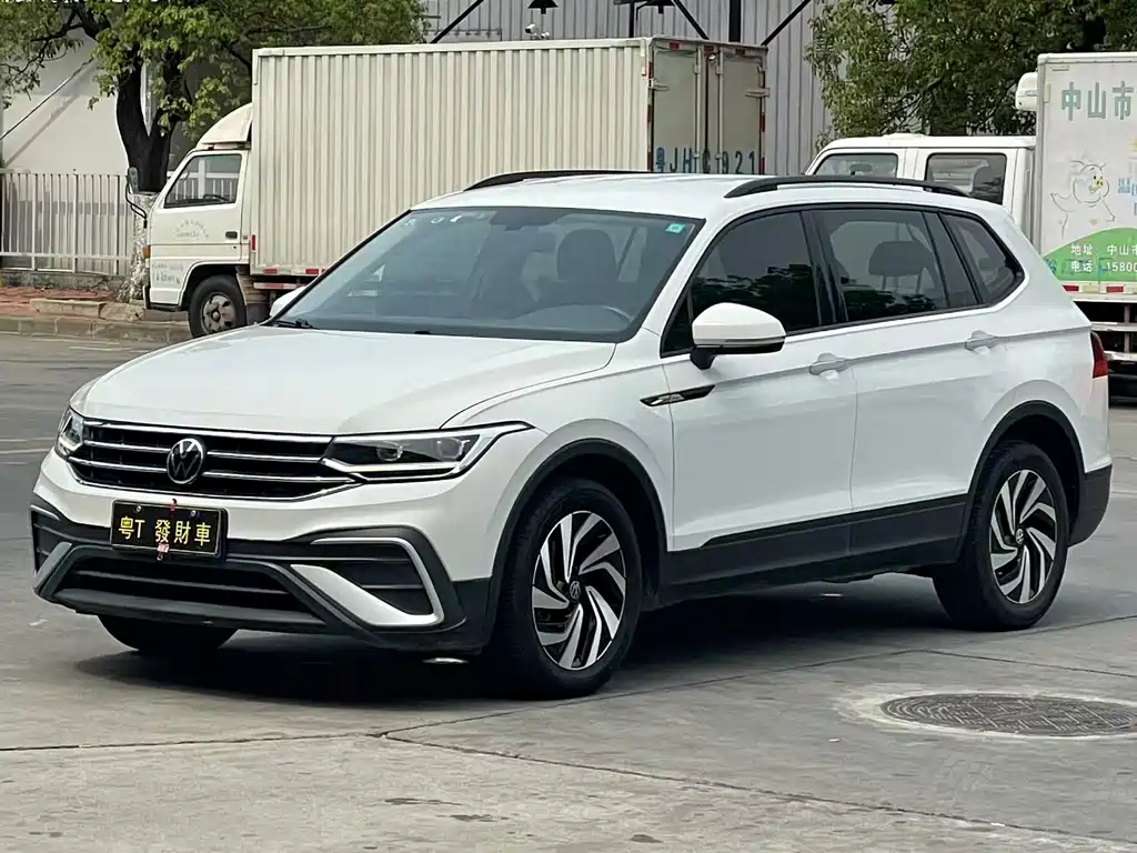Volkswagen Tiguan L 2022