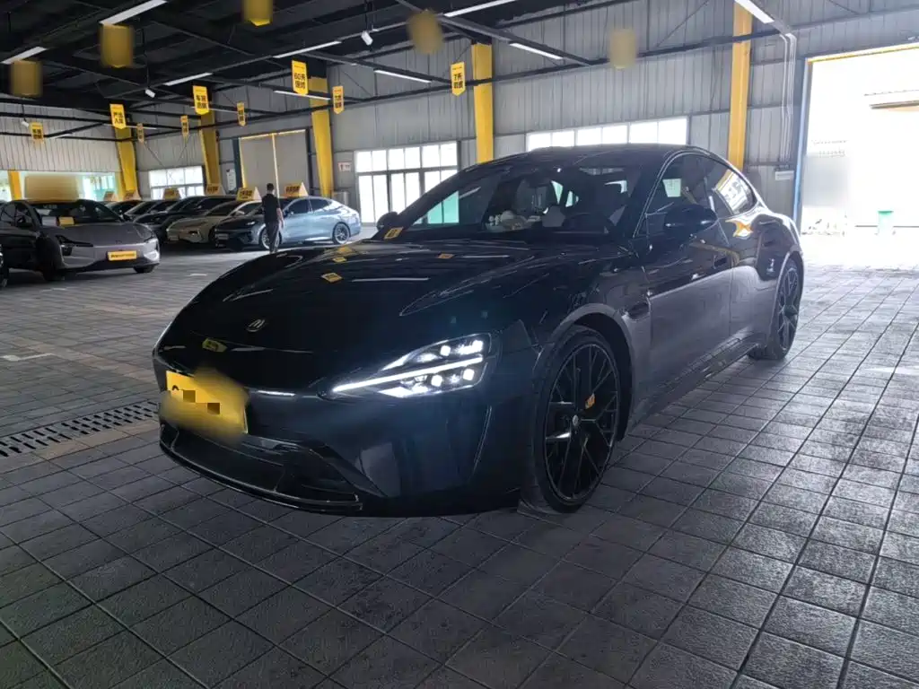 Xiaomi SU7
