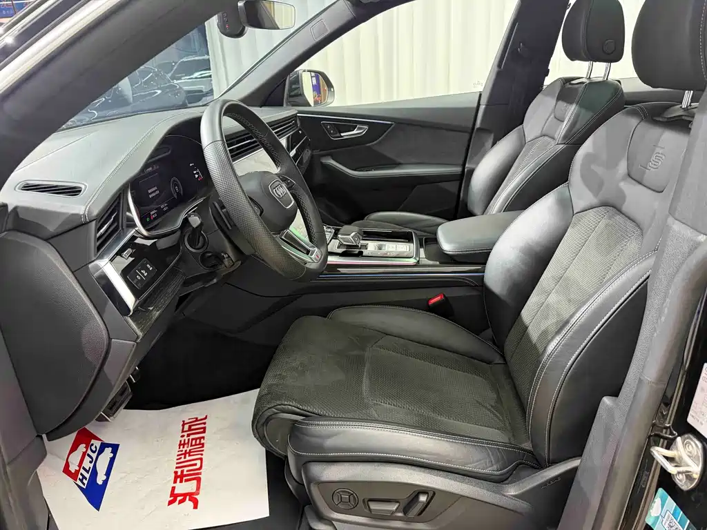 Audi Q8 — миниатюра 6