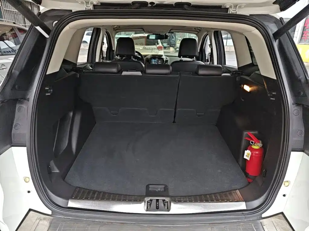 Ford Kuga — миниатюра 19