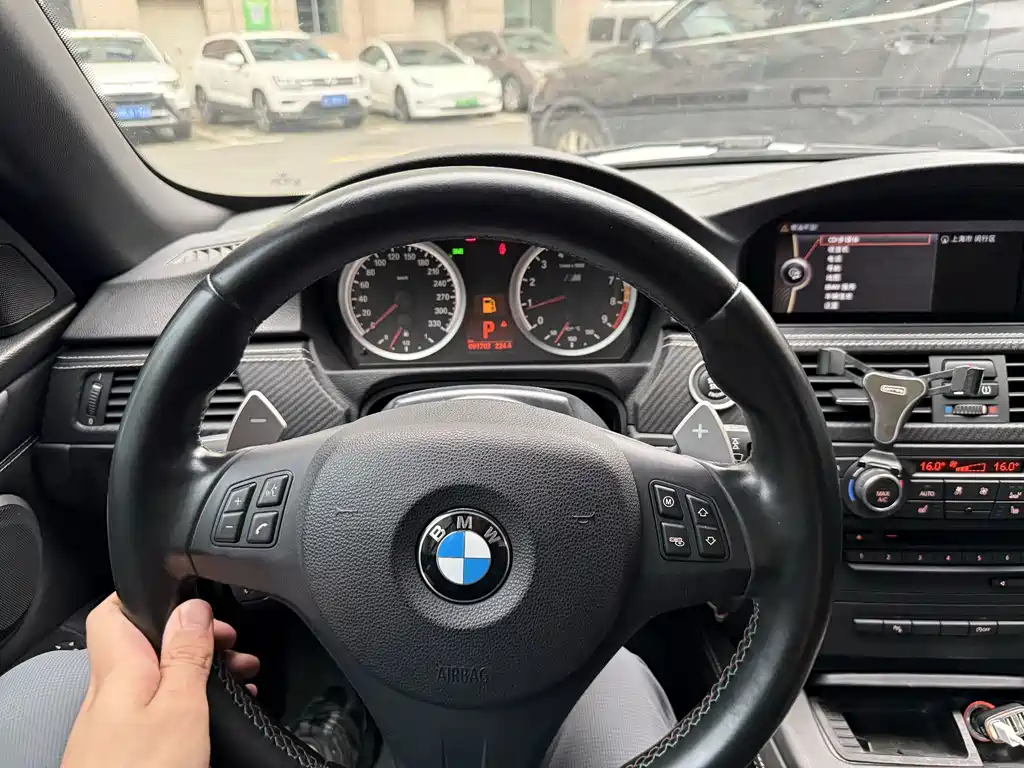 BMW M3 — миниатюра 10