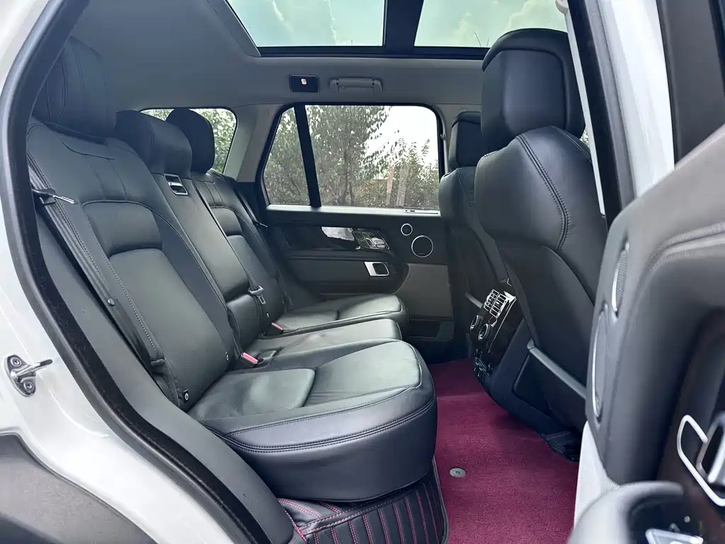 Land Rover Range Rover — миниатюра 15